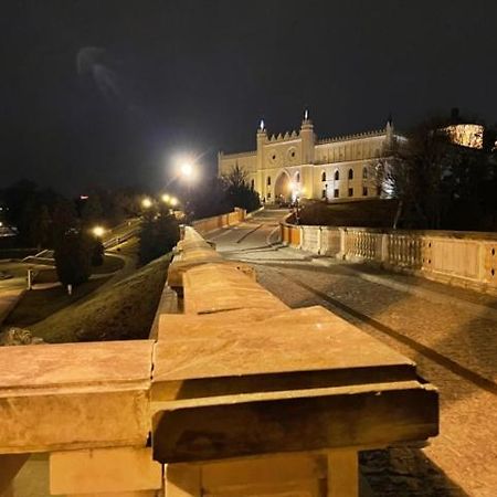 Apartament Z Widokiem Na Zamek - Apartment With A View Of The Castle لوبلين المظهر الخارجي الصورة