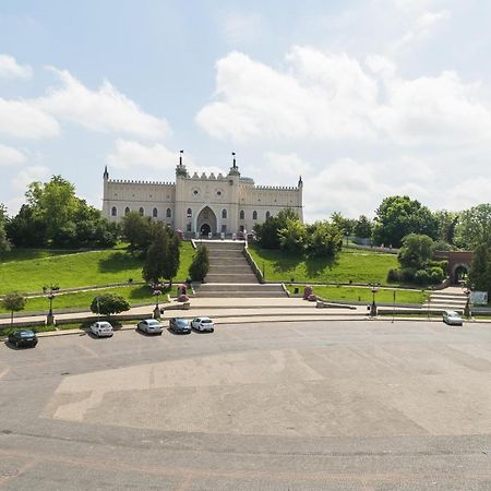 Apartament Z Widokiem Na Zamek - Apartment With A View Of The Castle لوبلين المظهر الخارجي الصورة